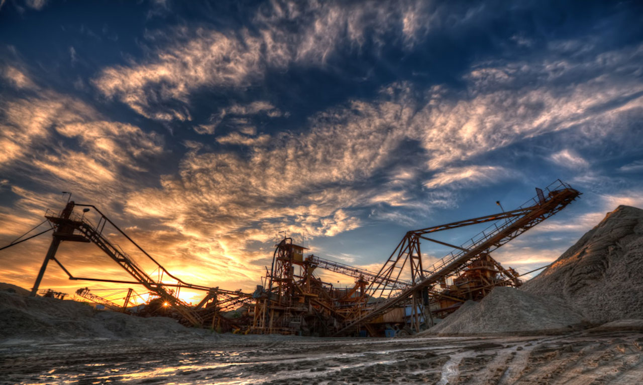 Processing minerals